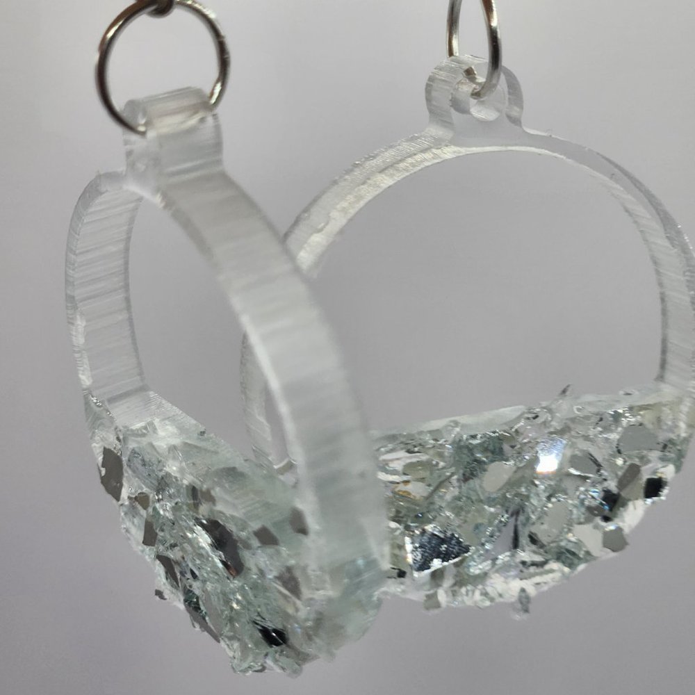NEW Silver Shattered Glass Fashion Earrings